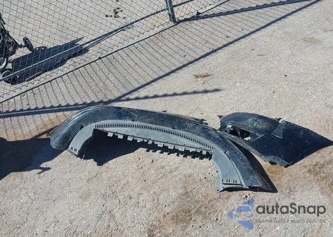 2010 Volvo V50 2.4I z USA, uszkodzony, nr VIN YV1382MW8A2526697